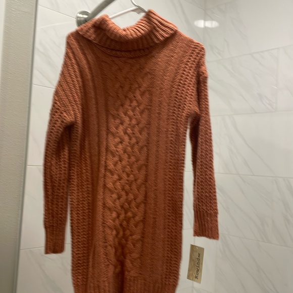 Orange-y pink sweater dress - Picture 1 of 2
